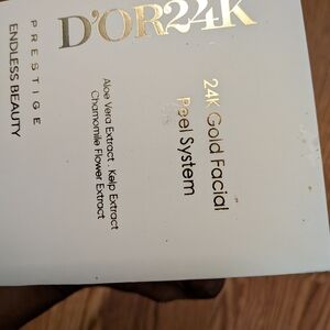 Gold Facial Peel for Radiant Skin